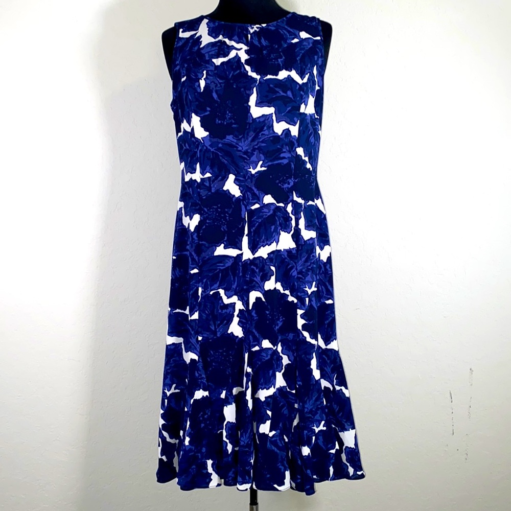 Tabolts Midi Dress White with Blue Floral Print- PETITE